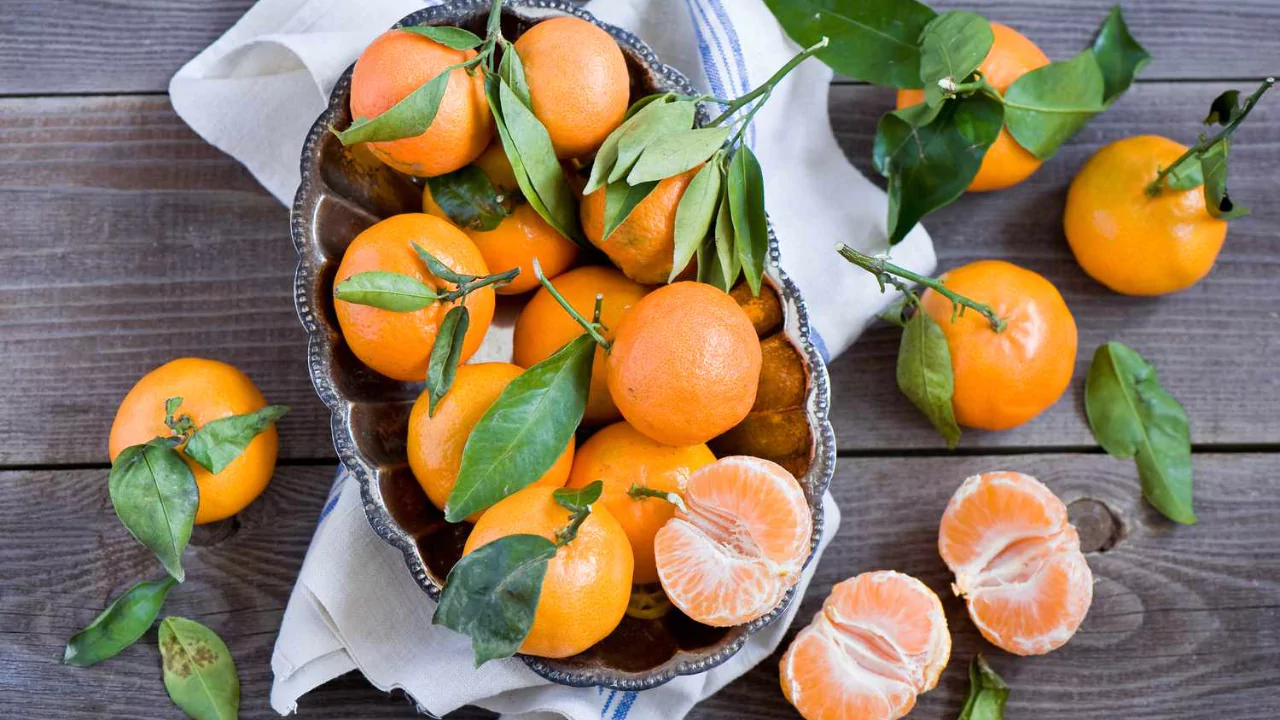 What’s The Difference Between Clementines Vs Mandarin Oranges? 5 Similarities Of Mandarin Oranges