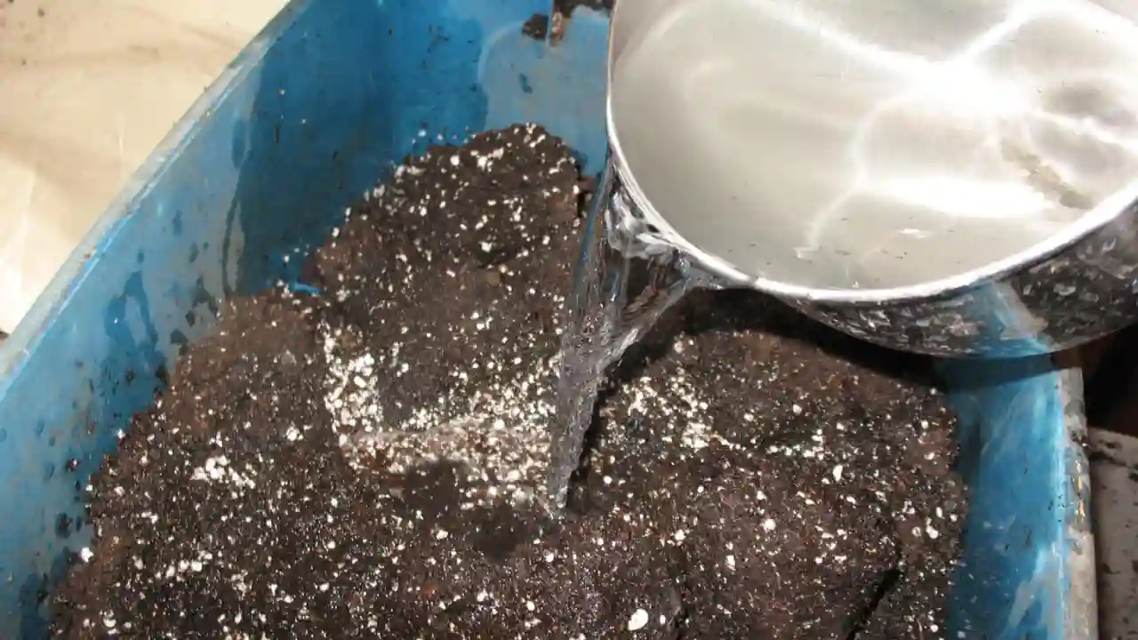 Soil boiling water