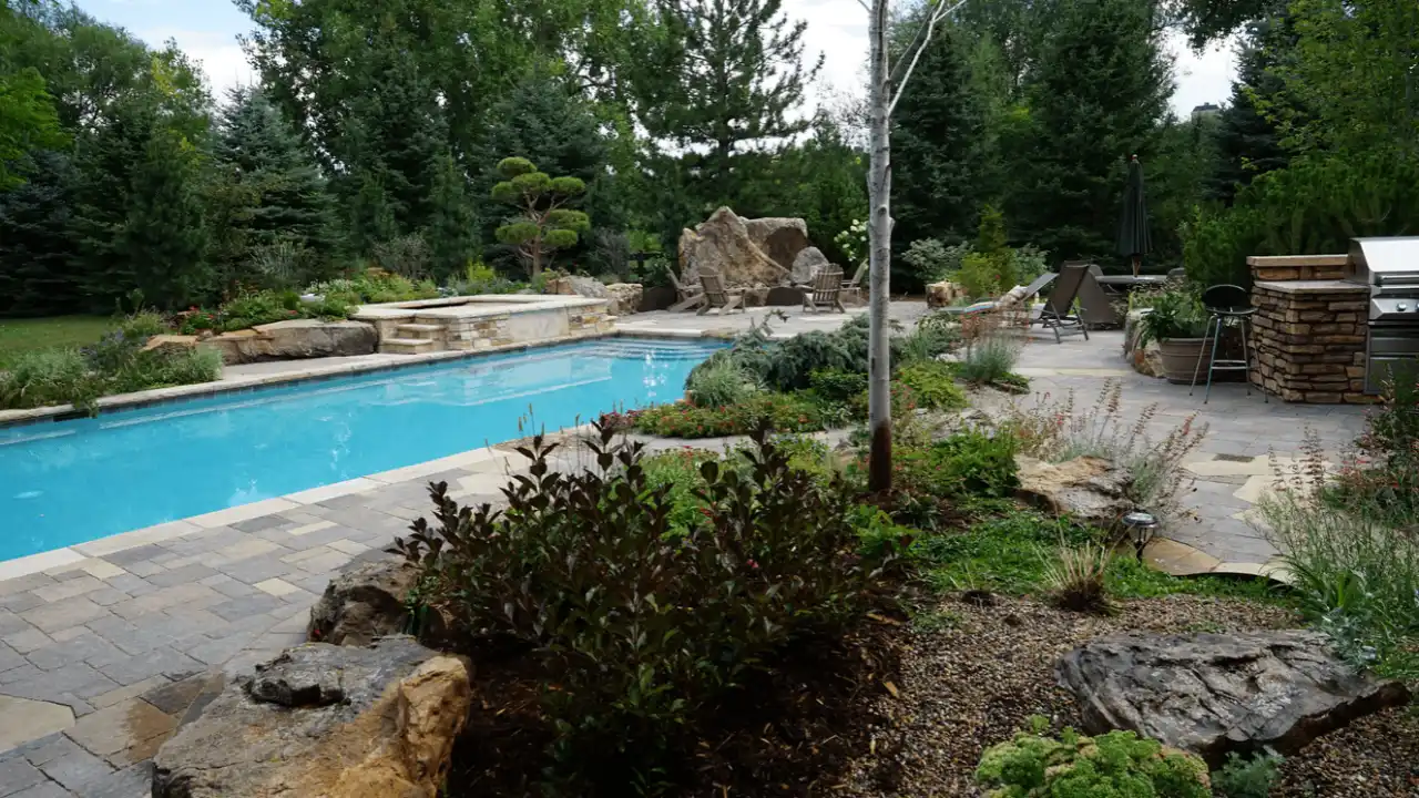 8 Amazing Ideas What to Replace a Pond With (Images) 6 Build natural pool