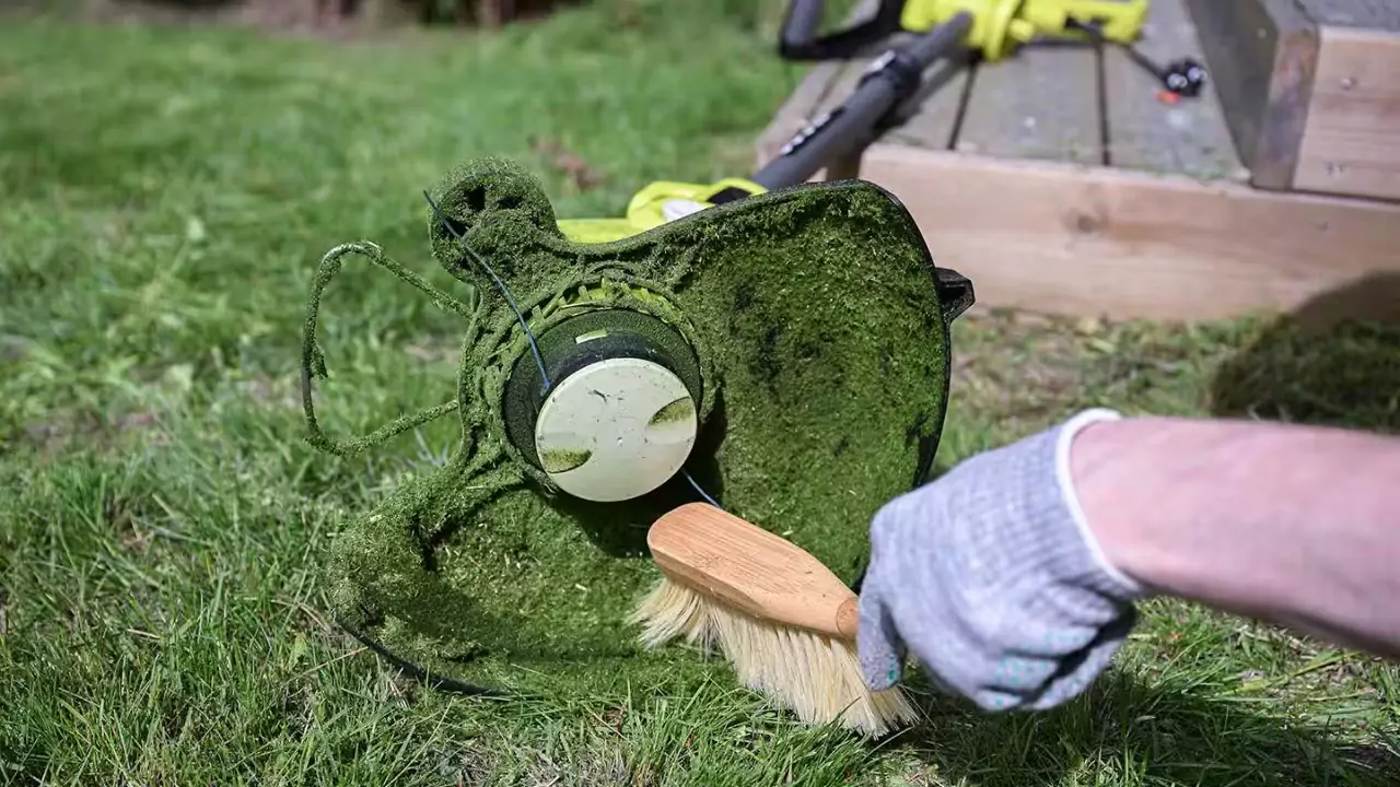 Cheapest 18V Cordless Strimmer 2 Most grass strimmers are easy to clean after use