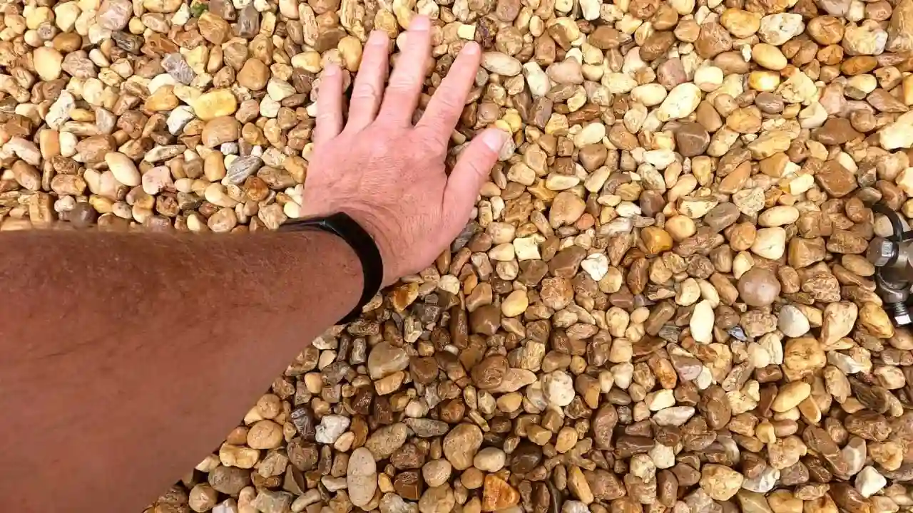 Best Material for Playground Surface 3 Pea gravel 1