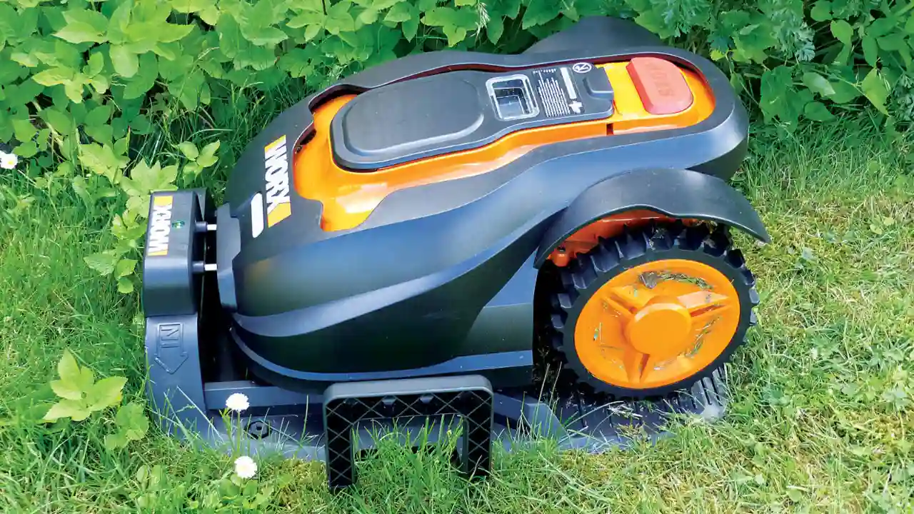 Best Robotic Lawn Mowers USA – 7 Amazing Robot Mowers 2 Robotic lawn mower