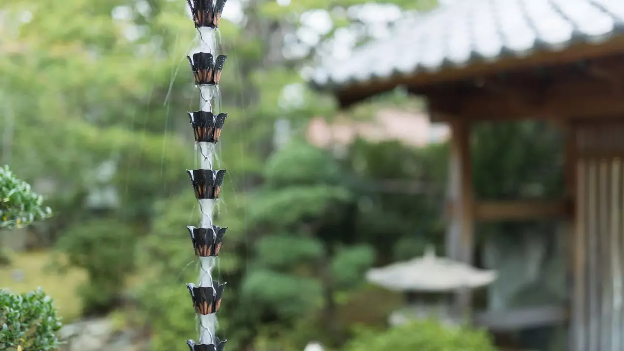 Garden Rain Chains – Your Complete Guide 3 Types of garden rain chains