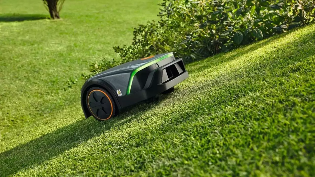 Do Robotic Mowers Work on Hills and Rough Terrain