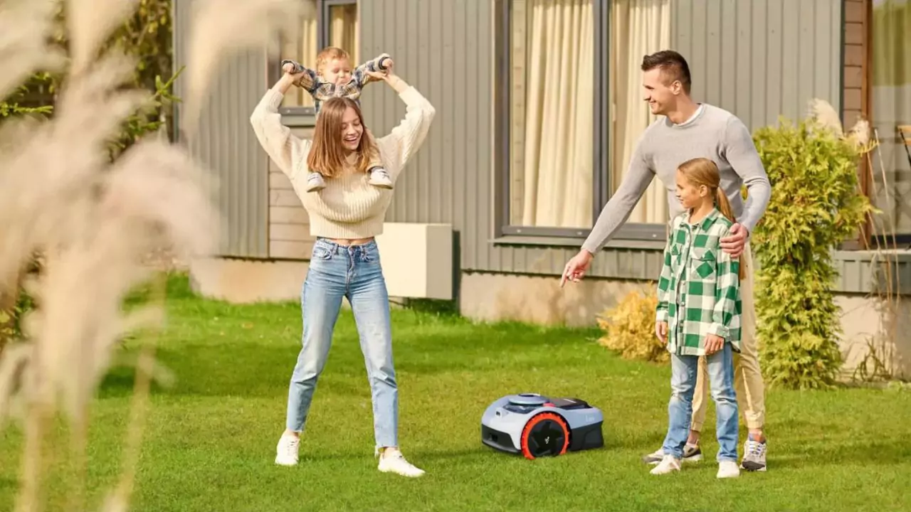 Best Robotic Lawn Mowers Canada – 7 Amazing Robot Mowers 3 Buying tips for robotic lawn mower