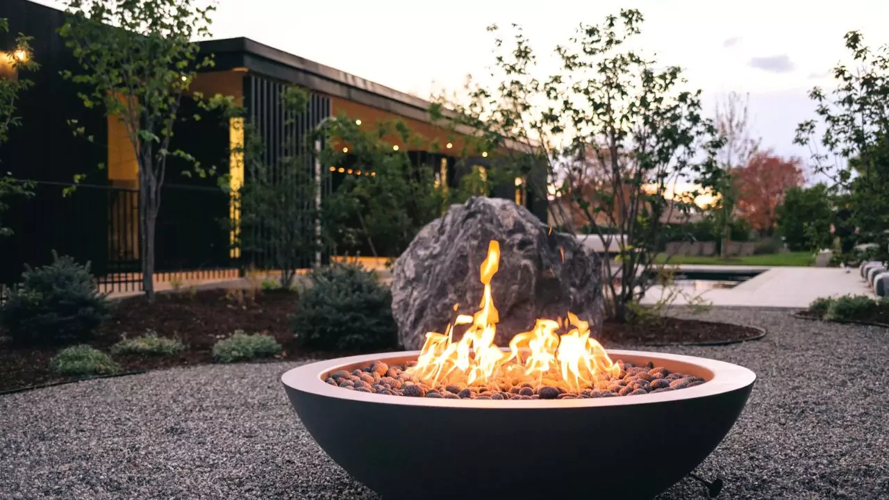 Caution When Using Lava Rock in a Fire Pit 7 Open fire pits