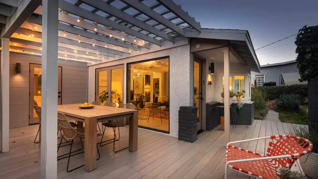 This Is The Real Cost Of Leaving Your Porch Light On All Night 5 Porch lights facts
